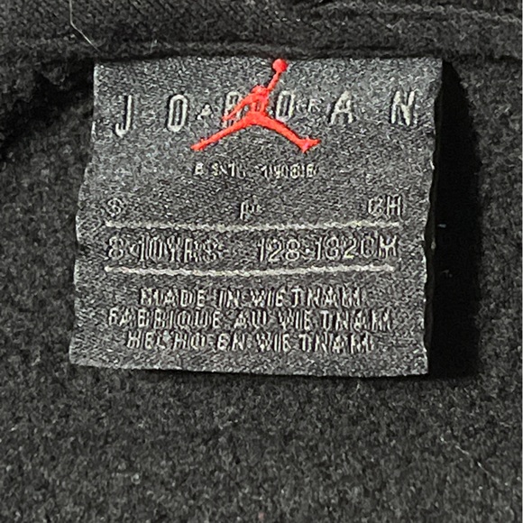 Jordan #23 Kids Black Pullover Hoodie Embroidered Size 8 - Picture 5 of 5